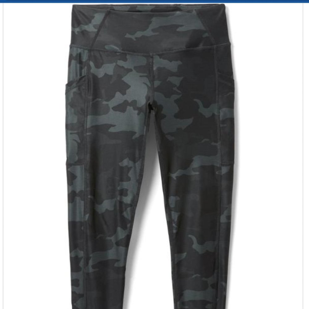 Brand new prAna workout pants (L)